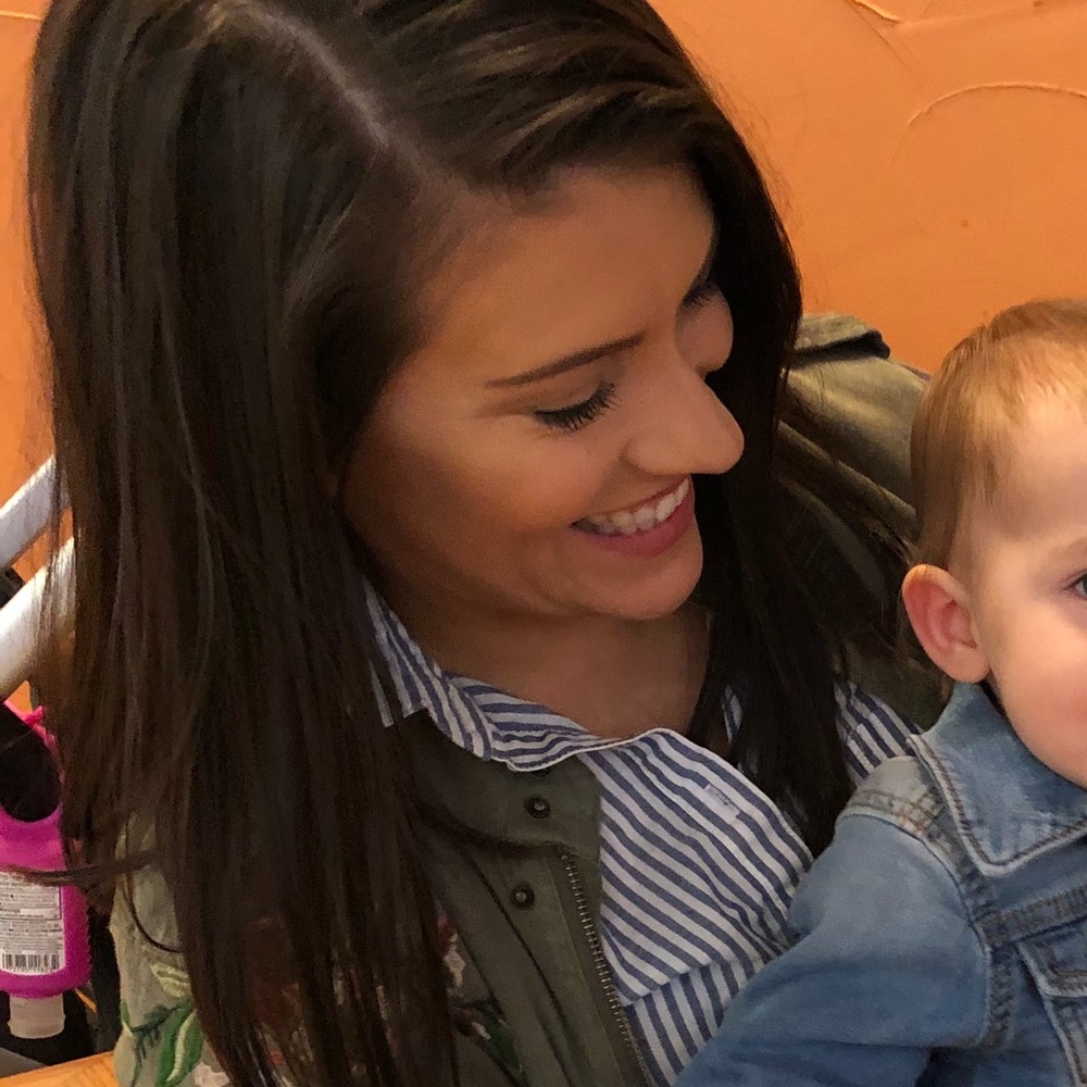 Meet your Posher, Hailee